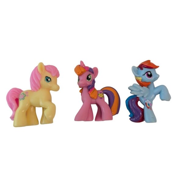 My Little Pony Toy Figures Lot of 8 Rainbow Dash Apple Jack Cheerilee Beachberry - Picture 2 of 9